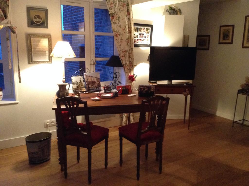 Chambre Le Nid Du Phare Avec Jacuzzi Honfleur Værelse billede