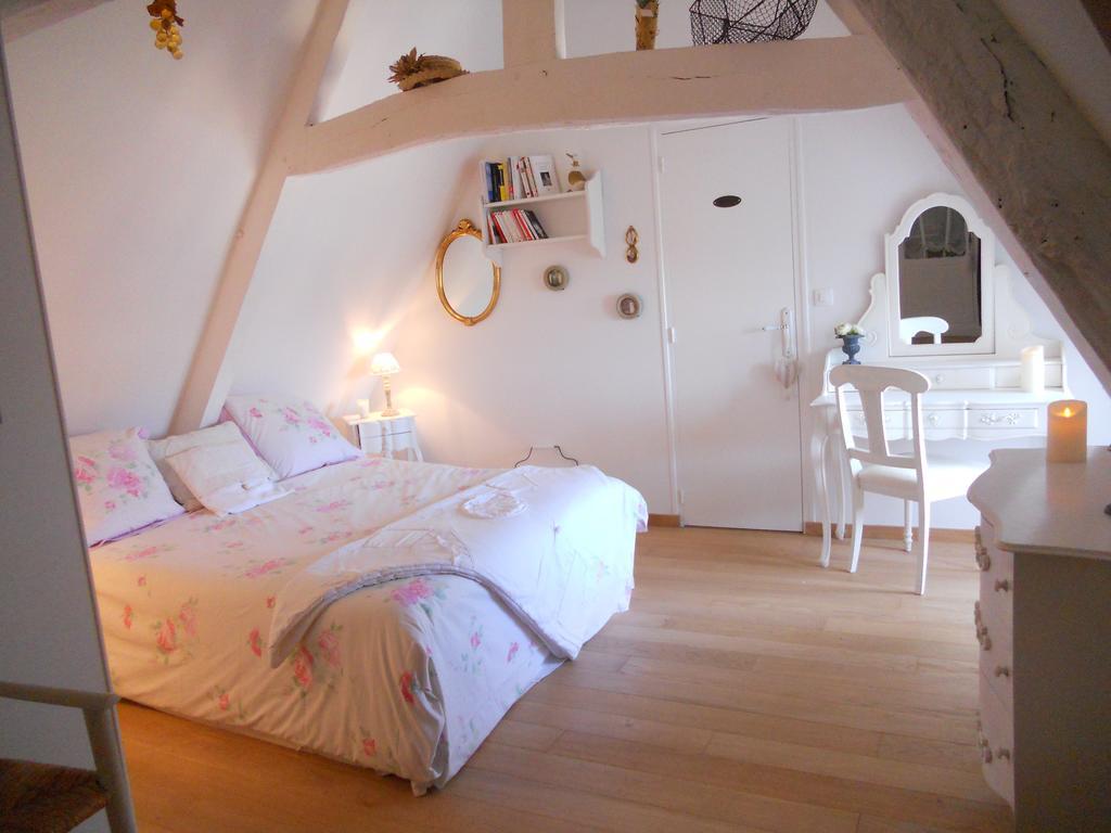 Chambre Le Nid Du Phare Avec Jacuzzi Honfleur Værelse billede