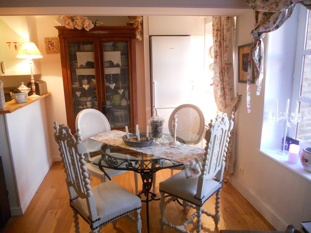 Chambre Le Nid Du Phare Avec Jacuzzi Honfleur Værelse billede